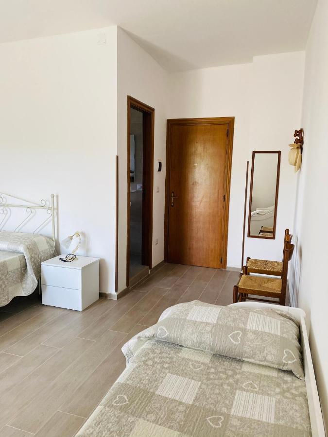 Agriturismo Azzarone Весте Екстериор снимка