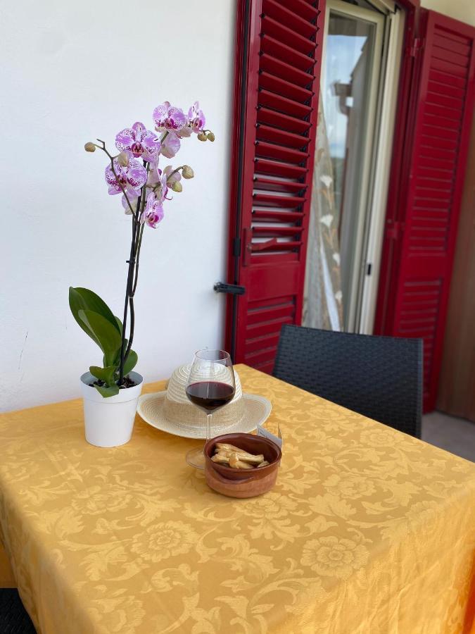 Agriturismo Azzarone Весте Екстериор снимка