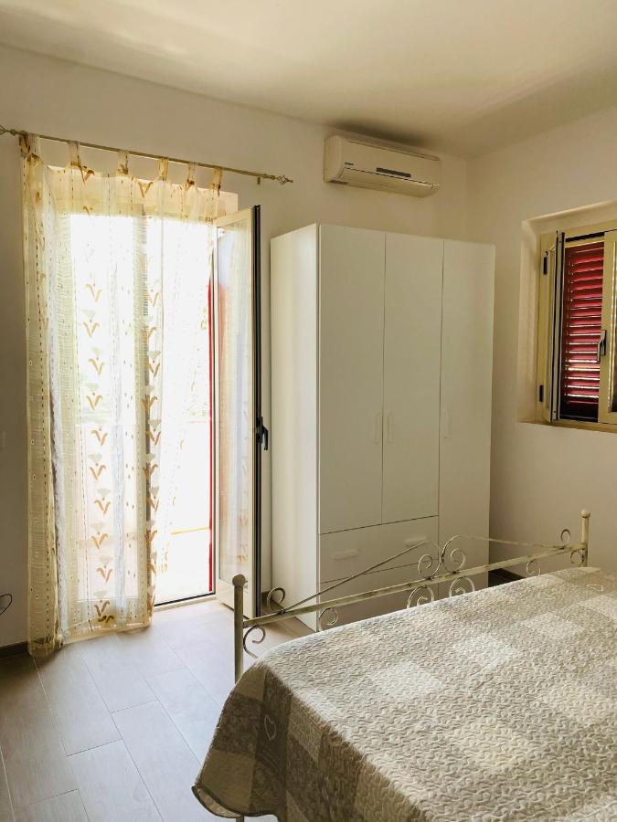 Agriturismo Azzarone Весте Екстериор снимка